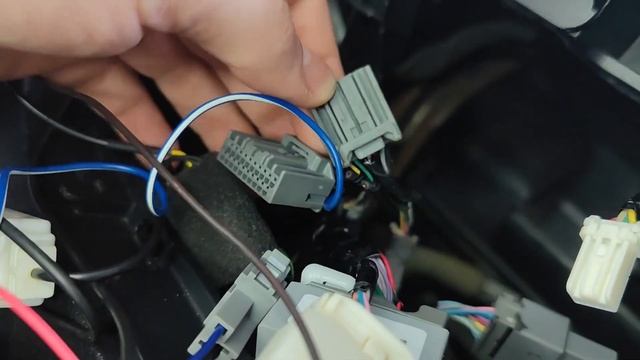 HONDA CR-V EXL | INSTALAÇÃO COMPLETA DE QUALQUER MULTIMIDIA ANDROID. COMANDOS VOLANTE CÂMERA DE RÉ смотреть онлайн