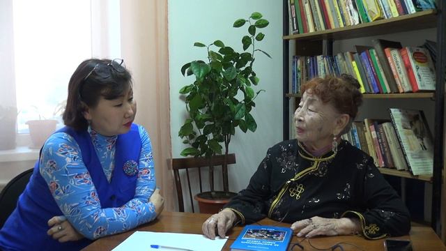 "Тыва чонум чоргааралы". Ч.Э.Ондар биле В.Б. Монгуштуң чугаазы. 2-ги кезээ смотреть онлайн