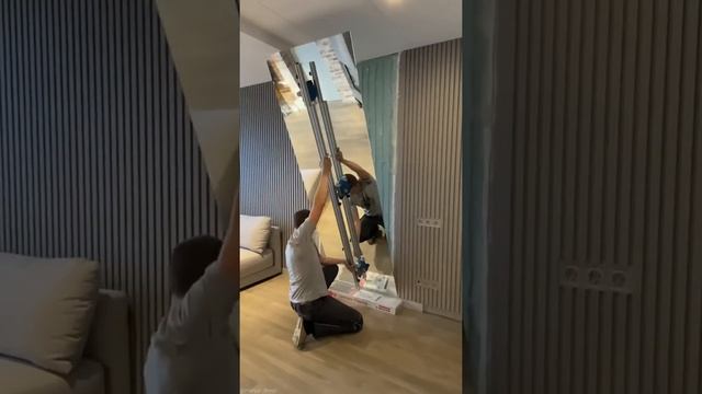 Покраска широкоформатных гипсовых 3Д панелей, монтаж зеркал смотреть онлайн