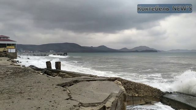 Море отдыхает от людей... смотреть онлайн