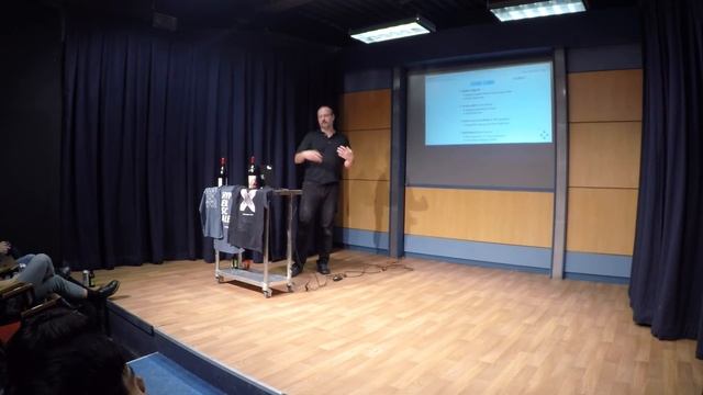 MongoDB, ElasticSearch, Redis, Kafka: Scalable NoSQL Content Repository, Nuxeo CTO, Thierry Delprat смотреть онлайн