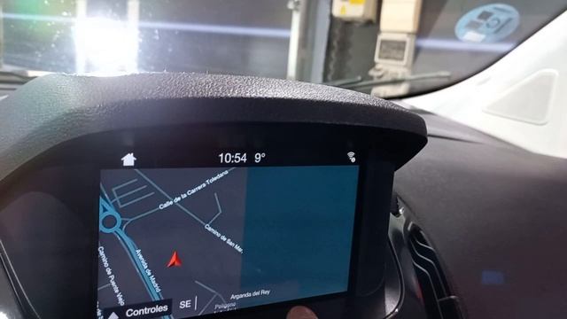 FORD TOURNEO COURIER 1.0 EcoBoost 74kW 100CV Trend смотреть онлайн