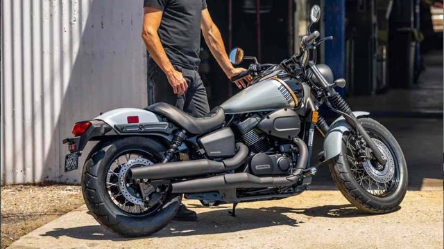 SHADOW 750 2024: A VOLTA da custom com ABS e LED смотреть онлайн