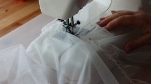 Давно мечтала о такой шторе. Сшила сама из старого тюля