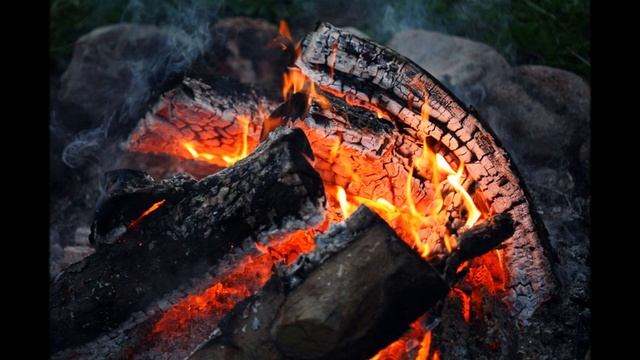 ЦЫГАНКА // Песня на стихи Василия Фёдорова. Музыка, исполнение и фоторяд Виктора Егорова. смотреть онлайн