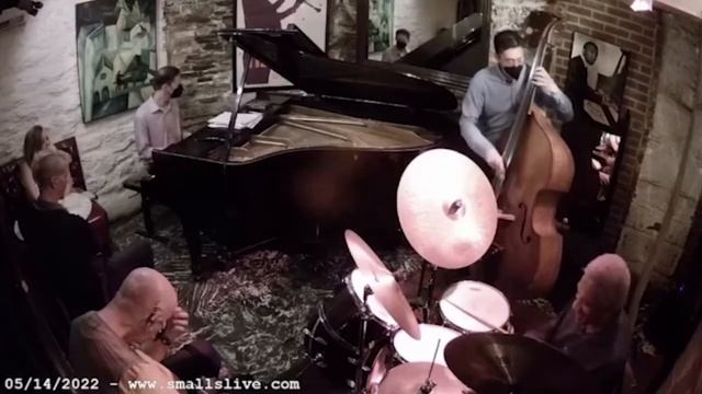 "Just In Time" - Adam Birnbaum with David Wong & Al Foster смотреть онлайн