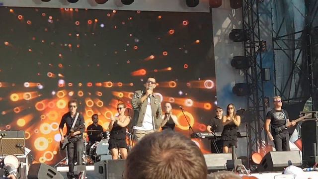 Александр Буйнов - Люди встречаются смотреть онлайн