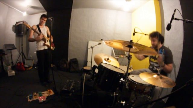 Vladivostok - Elementary Principles of Pro-Active Discopunk (Improvisation) смотреть онлайн