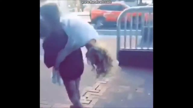 Это ржачь (сестра спит) смотреть онлайн