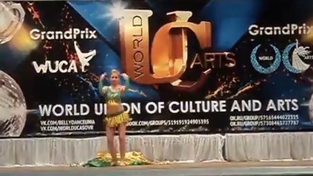 Гуцу Анастасия 2015 год г. Винница шоу с крыльями смотреть онлайн