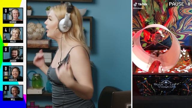 College Kids React To Try Not To Look Back Challenge (Oddly Satisfying) смотреть онлайн