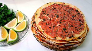 Лахмаджун - турецкий рецепт. ЭТО ОЧЕНЬ ВКУСНАЯ ТУРЕЦКАЯ УЛИЧНАЯ ЕДА