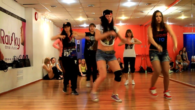 Hip Hop. Tiny Jane смотреть онлайн