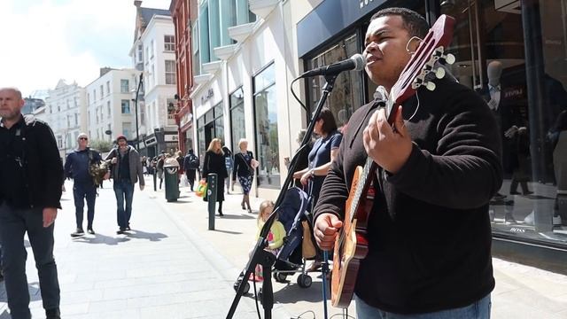 Fabio Rodrigues - La Camisa Negra (Juanes) смотреть онлайн