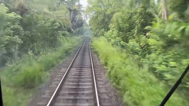 Crazy Rail Bus Ride in Sri Lankan Railways ? смотреть онлайн