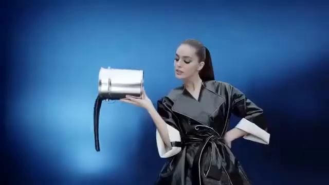 Maybelline Rocket Commercial 2013 смотреть онлайн