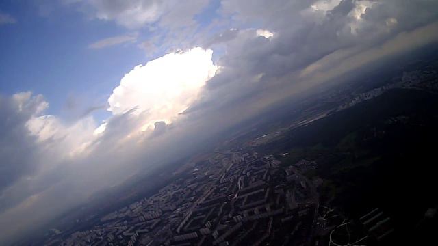 Полёт в грозу/Flight in thunderstorm смотреть онлайн