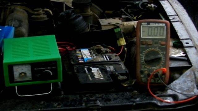 Зарядное устройство для автомобильных аккумуляторов AUTOEXPERT BC-20 смотреть онлайн