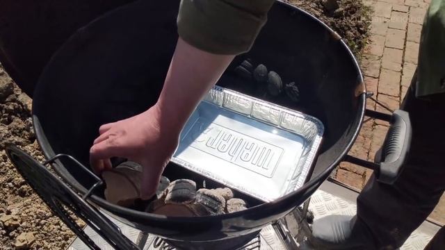 Свиные ребрышки 3-2-1 (рецепт на угольном гриле) смотреть онлайн