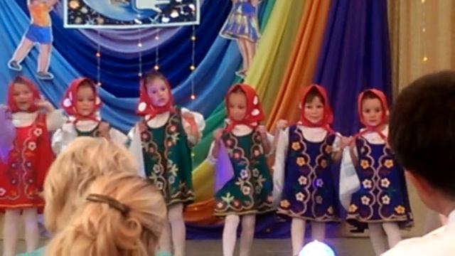 Танец Матрешек смотреть онлайн