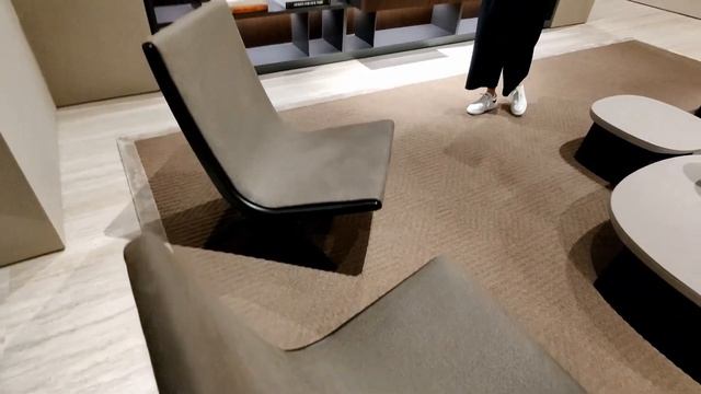 Molteni&C's 2022 New Collection Unveiled at Milan Design Week смотреть онлайн