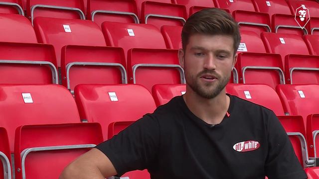 🗣 Cameron Burgess | First interview as a Salford player! смотреть онлайн