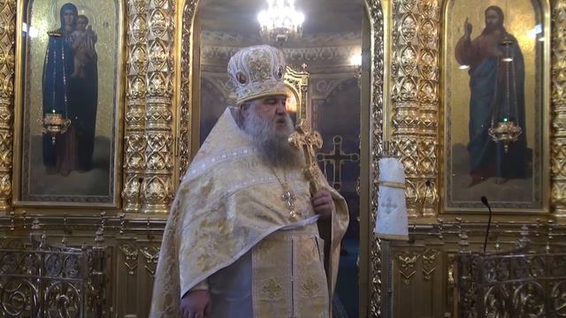 15.01.2017 Божественная литургия. Неделя 30-я по Пятидесятнице, пред Богоявлением. Глас 5. смотреть онлайн