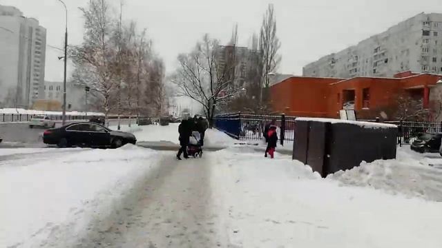 Магазин Золингер метро Строгино смотреть онлайн