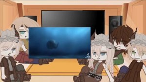 Past httyd react to future \\ part 10 \\ Reacting to every time hiccup almost died \\ TY FOR 935 SU