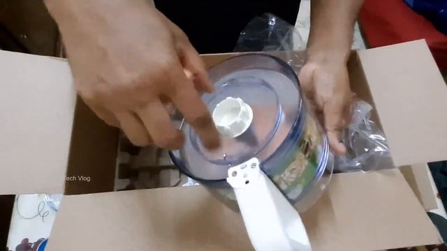 UNBOXING PHILIPS POWERCHOP 850 FOOD PROCESSOR смотреть онлайн