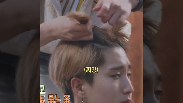 STRAY KIDS • He looks so cute ?️ ? смотреть онлайн