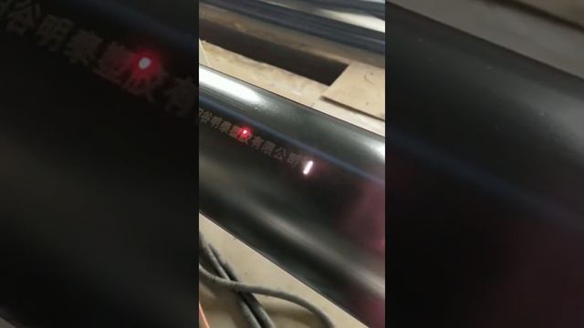 Маркировка полиэтиленовой (PE) трубы оптоволоконным лазером LPL-350 смотреть онлайн