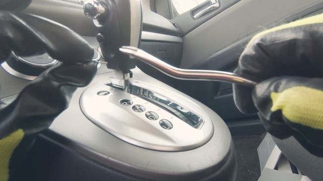 How To Remove the Automatic Shifter Knob of a Nissan Sentra 2007 2008 2009 2010 2011 2012 смотреть онлайн