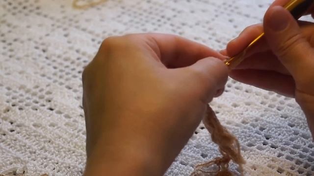 Узор для палантина" Цветы, золото" (узор#89) смотреть онлайн