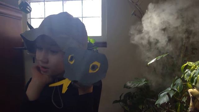 Kylo the Komodo Dragon visits Spark Online смотреть онлайн