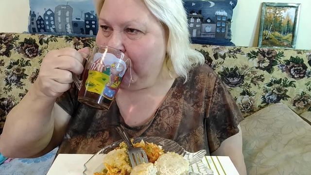 Мукюанг. Вареные котлеты. смотреть онлайн