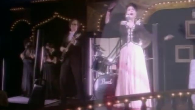 Concrete Blonde // Caroline смотреть онлайн