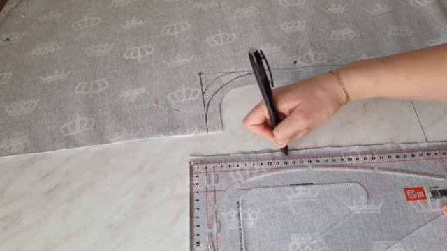 DIY: Подушка для беременных / комфортный сон для будущей мамы смотреть онлайн