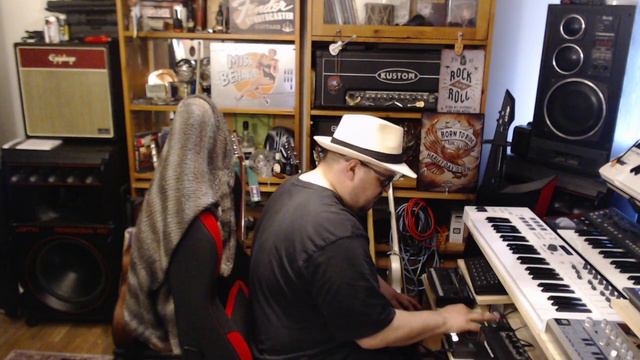 Empirism - Hidden Zone (original looper jam music) смотреть онлайн