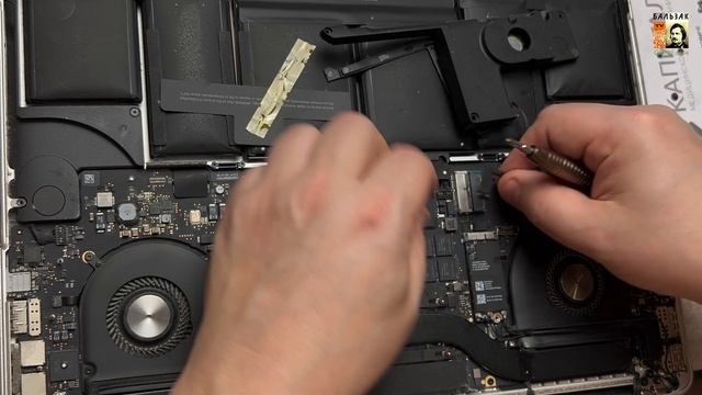 Apple MacBook Pro 15 2013г A1398 замена акустики смотреть онлайн