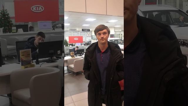 Отзыв Дмитрия о покупке своего первого доходного автомобиля Кия Оптима смотреть онлайн