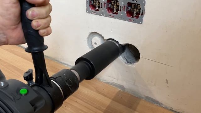 Cayken SCY 916 PD. Сверлим отверстия 72 мм под подрозетники.