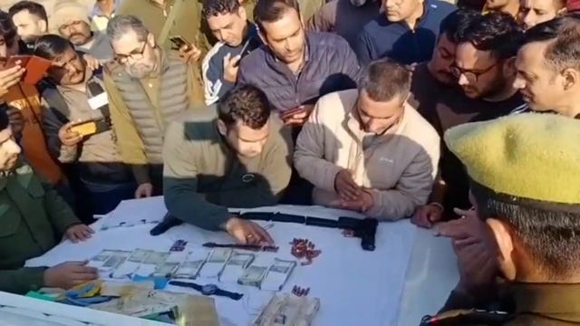 Packag, weaponse dropped by Pak drone Seized in Samba,IED,and cash recoverd.IED defused safely. смотреть онлайн