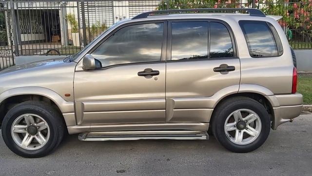 2001 Brown Suzuki Vitara For Sale in Kingston, Jamaica смотреть онлайн