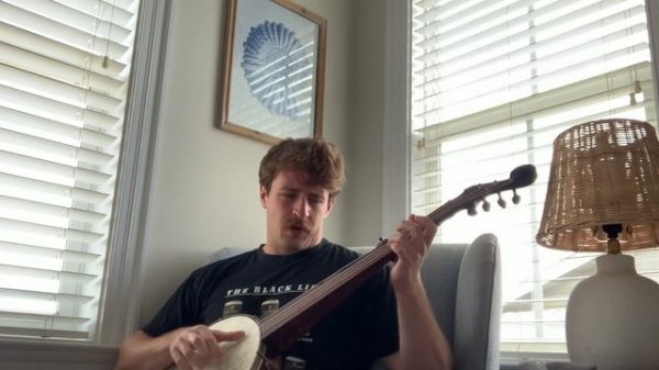 Waltzing Matilda - Fretless “Minstrel” Banjo