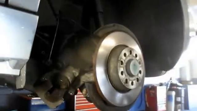 How to replace the rear brakes on a VW CC with electronic parking brake смотреть онлайн