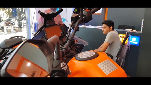 2020 KTM 390 Adventure  Exhaust Sound and Walkaround  SpeedyLio