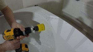 Как сделать отверстие в акриловой ванне Villeroy&Boch для слива воды!!!