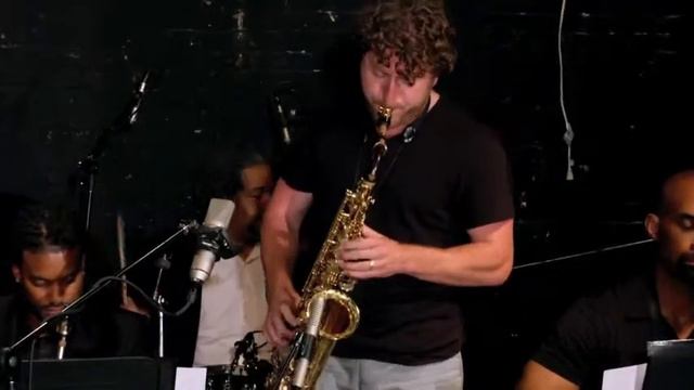Russell Kirk Solo with TMJO смотреть онлайн
