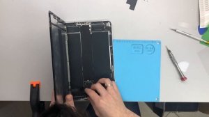 Ремонт по замене разъема зарядки на iPad Pro / iPad Pro charger port replacement